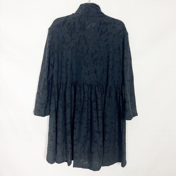 Luna Rae Lace Pleated Black Top Size Large - Picture 6 of 10